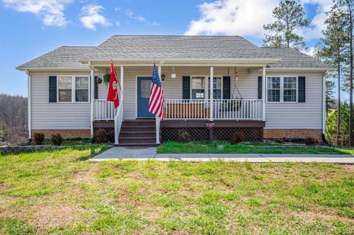 401 Reedy Spring Rd, Spout Spring, VA, 24593-9817 | Card Image