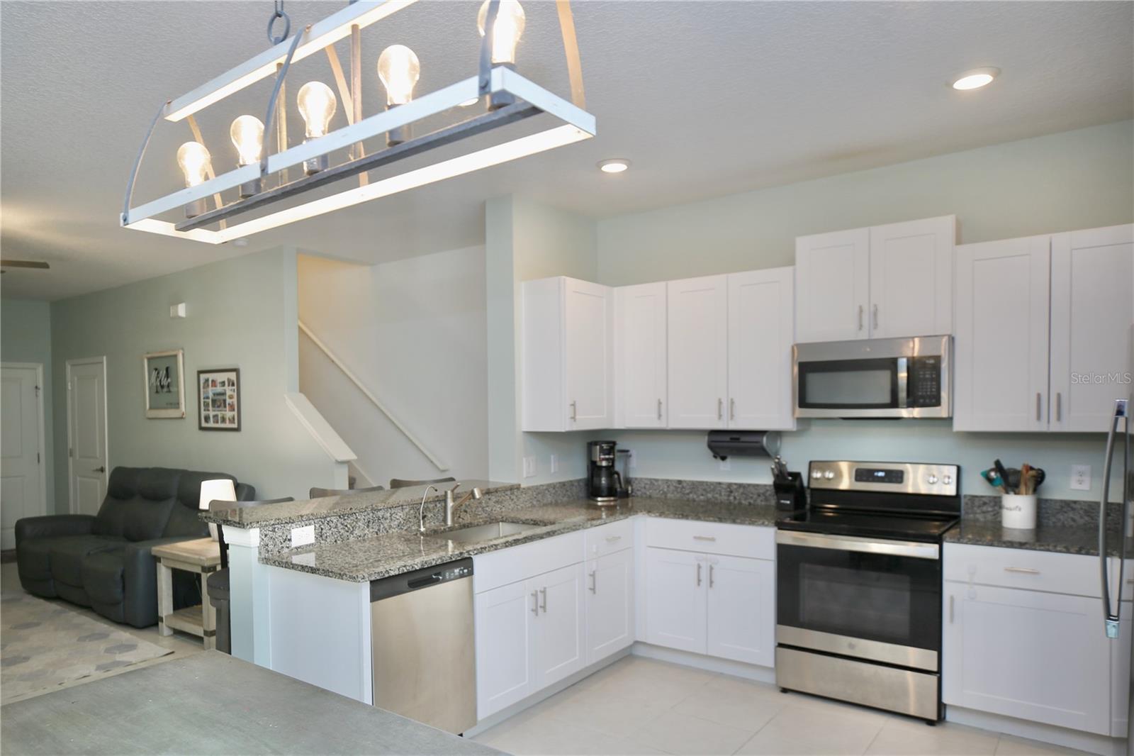 Residential in LAND O LAKES 3