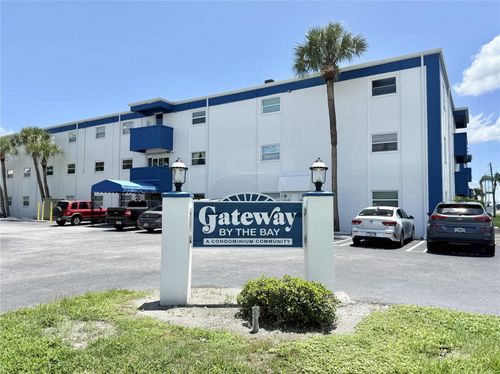 102-350 79th Ave N, St Petersburg, FL, 33702 | Card Image
