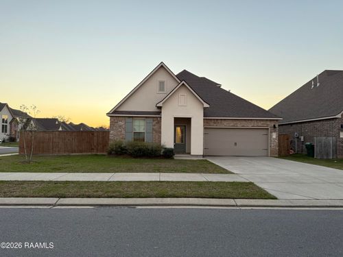 401 Eastwood Dr, Lafayette, LA, 70508-8357 | Card Image