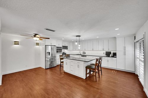 apt-a-1723 Forest Lakes Cir, WEST PALM BEACH, FL, 33406-5745 | Card Image