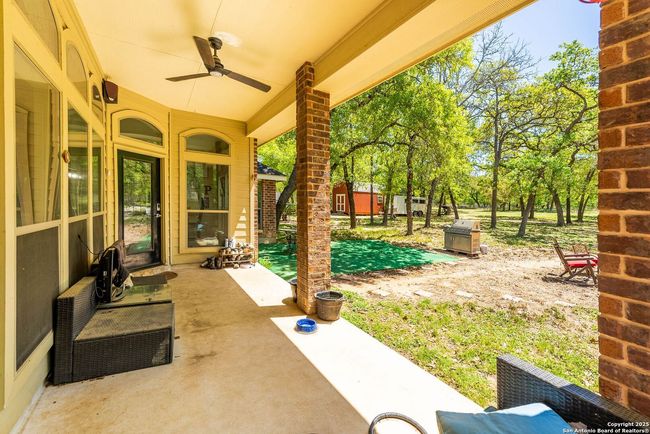 162 Champions Blvd, House other with 3 bedrooms, 2 bathrooms and null parking in La Vernia TX | Image 37