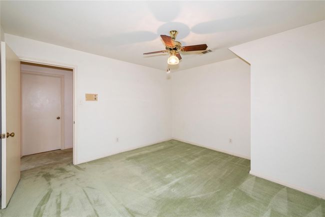 6211 Darby Way, House other with 5 bedrooms, 3 bathrooms and 2 parking in Spring TX | Image 26