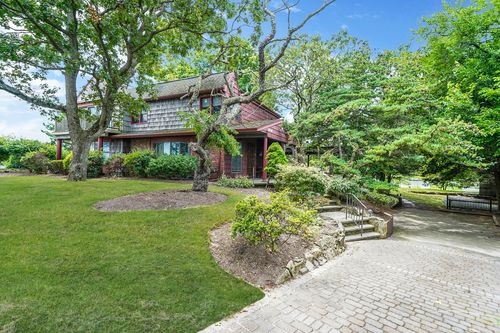 479 Asharoken Ave, Northport, NY, 11768-1174 | Card Image