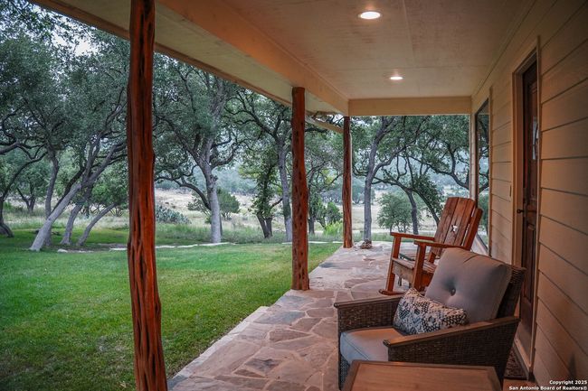1401 Cedar Mesa Rd, Home with 3 bedrooms, 2 bathrooms and null parking in Tarpley TX | Image 10