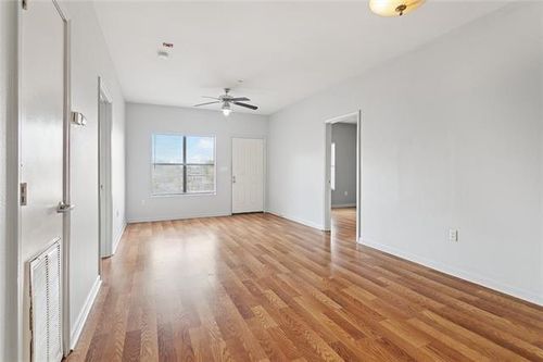 apt-109-373 Community College Dr, Baton Rouge, LA, 70806-4155 | Card Image