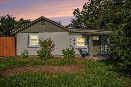 5651 6th St, Zephyrhills, FL, 33542-3411 | Card Image