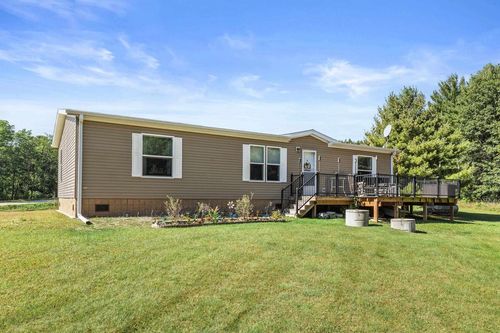W8212 Highway O Wild Rose, WILD ROSE, WI, 54984 | Card Image