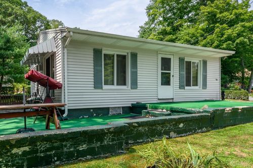 5 Glen Dr, West Milford, NJ, 07480-4558 | Card Image