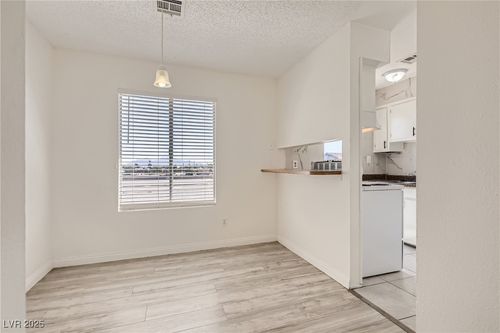 apt-3-716 Pensacola Ln, Las Vegas, NV, 89106-3677 | Card Image