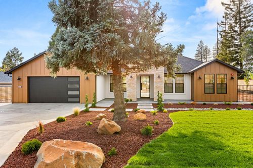 6907 Linry Ln, Paradise, CA, 95969-2382 | Card Image