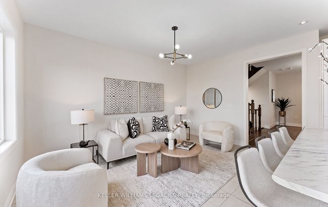 25 Velia Crt, House attached with 5 bedrooms, 4 bathrooms and 2 parking in Woodbridge ON | Image 9