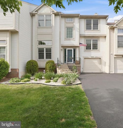 6565 Palisades Dr, CENTREVILLE, VA, 20121-3813 | Card Image