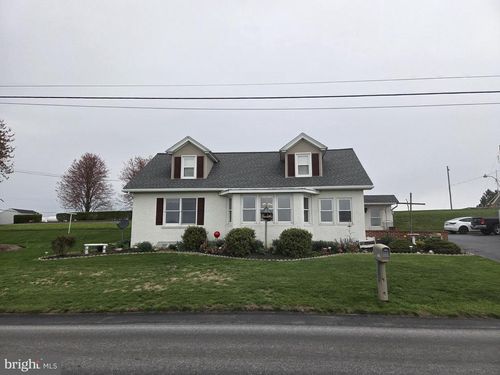 3717 Ridge Rd, GORDONVILLE, PA, 17529-9747 | Card Image