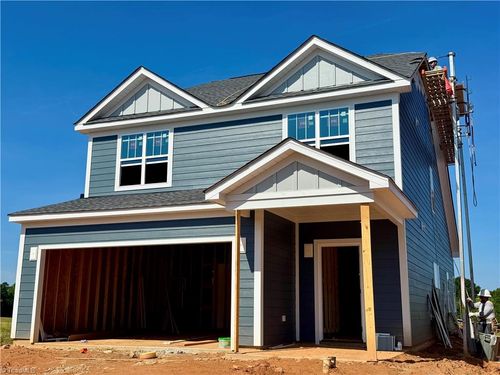 1715 Creekline Dr, Kernersville, NC, 27284-4215 | Card Image