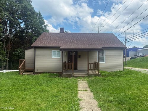 203 Roan Ave, Cadiz, OH, 43907-1223 | Card Image