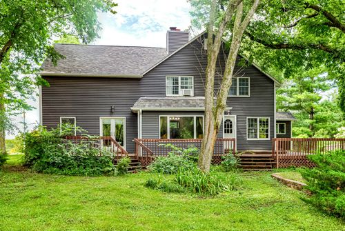 2005 N Dakota Ave, Ames, IA, 50014-9010 | Card Image