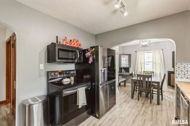 2220 Warren St, House other with 2 bedrooms, 1 bathrooms and null parking in Davenport IA | Image 10