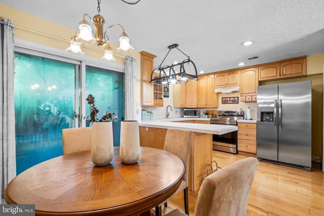 12130 Captiva Ct, Townhouse with 2 bedrooms, 3 bathrooms and null parking in RESTON VA | Image 8