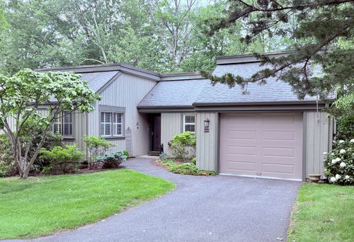 e-12 Heritage Crst, Southbury, CT, 06488-1369 | Card Image