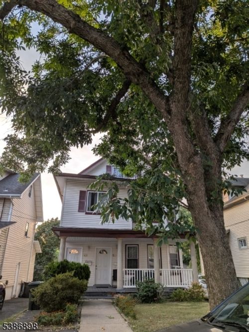 49 Feronia Way, Rutherford, NJ, 07070-2007 | Card Image