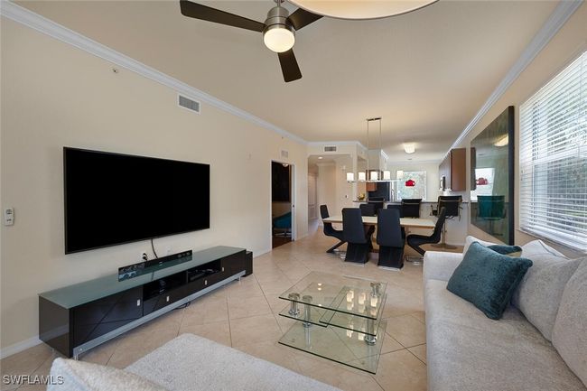 UNIT-2121 - 10349 Heritage Bay Blvd, Condo with 2 bedrooms, 2 bathrooms and null parking in NAPLES FL | Image 4