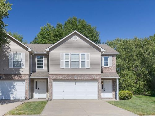 1630 Nw Garrett Dr, Blue Springs, MO, 64015-6426 | Card Image
