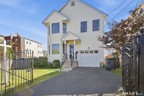 85 Brown St, Hartford, CT, 06114-2902 | Card Image