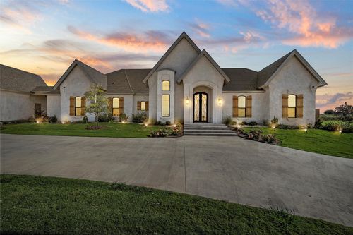 144 Yellow Rose St, Lorena, TX, 76655-3777 | Card Image