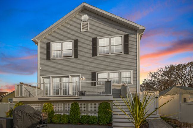 15 Buckingham Ave, House other with 3 bedrooms, 3 bathrooms and 4 parking in Old Saybrook CT | Image 30