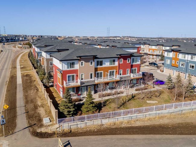 35 - 111 Rainbow Falls Gate, Townhouse with 3 bedrooms, 3 bathrooms and 2 parking in Chestermere AB | Image 37