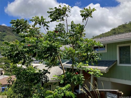 2296 Waiomao Rd, Honolulu, HI, 96816-3407 | Card Image