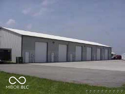 ste-303-121 Commerce Dr, Danville, IN, 46122-7856 | Card Image