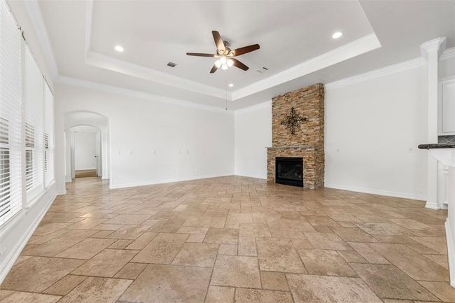 3207 W Benders Landing Blvd, House other with 3 bedrooms, 4 bathrooms and 3 parking in Spring TX | Image 6