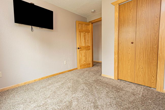 7 - Bed 1.jpg | Image 10