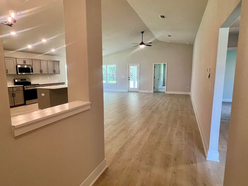 5334 Hidden Pines Cir, Milton, FL, 32583-3236 | Card Image