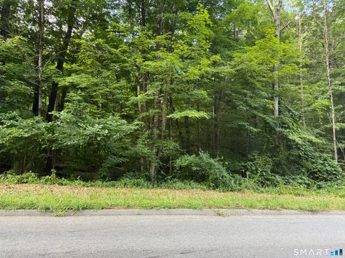 117 Route 66, Columbia, CT, 06237-1137 | Card Image