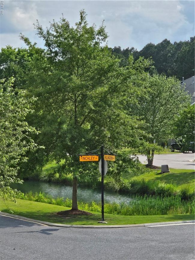 APT-206 - 4308 Hillingdon Bnd, House attached with 2 bedrooms, 2 bathrooms and null parking in Chesapeake VA | Image 4