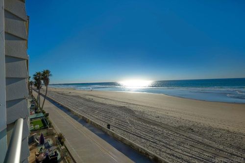 apt-7-3285 Ocean Front Walk, San Diego, CA, 92109-7745 | Card Image