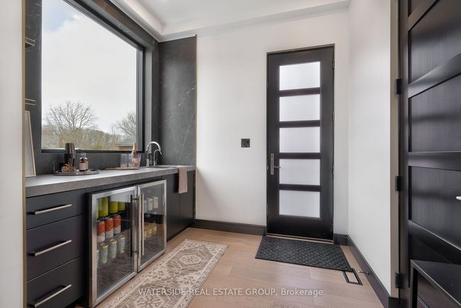 381 7 Th Rd E, House other with 4 bedrooms, 5 bathrooms and 35 parking in Stoney Creek ON | Image 15