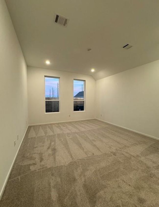 Pictures are representative of floor plan - not actual home for sale | Image 8