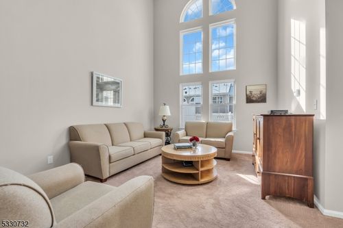 319 Hannah Way, Bridgewater, NJ, 08807-5689 | Card Image