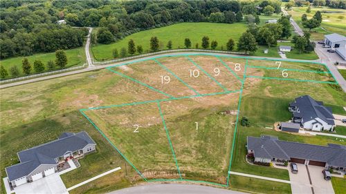 13120 Augusta National Dr, Effingham, IL, 62401-7766 | Card Image