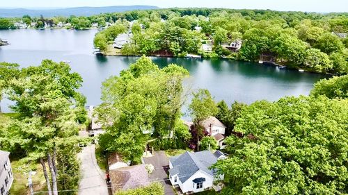 17 Warren Rd, Wolcott, CT, 06716-3015 | Card Image