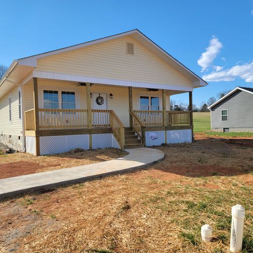 150 Stanleytown School Rd, Stanleytown, VA, 24168 | Card Image