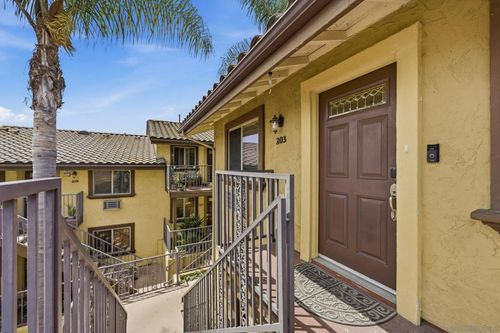 203-2736 B St, San Diego, CA, 92102 | Card Image