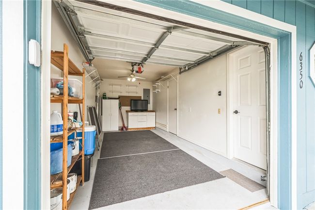 One-car garage with opener | Image 32