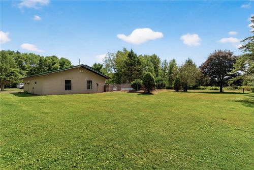 975 Irish Settlement Rd, Freeville, NY, 13068-9657 | Card Image