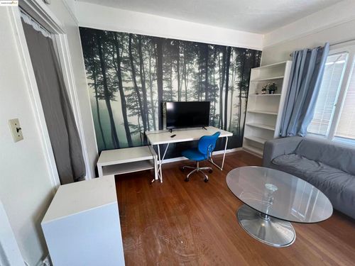 1914 Channing Way, Berkeley, CA, 94704-1931 | Card Image