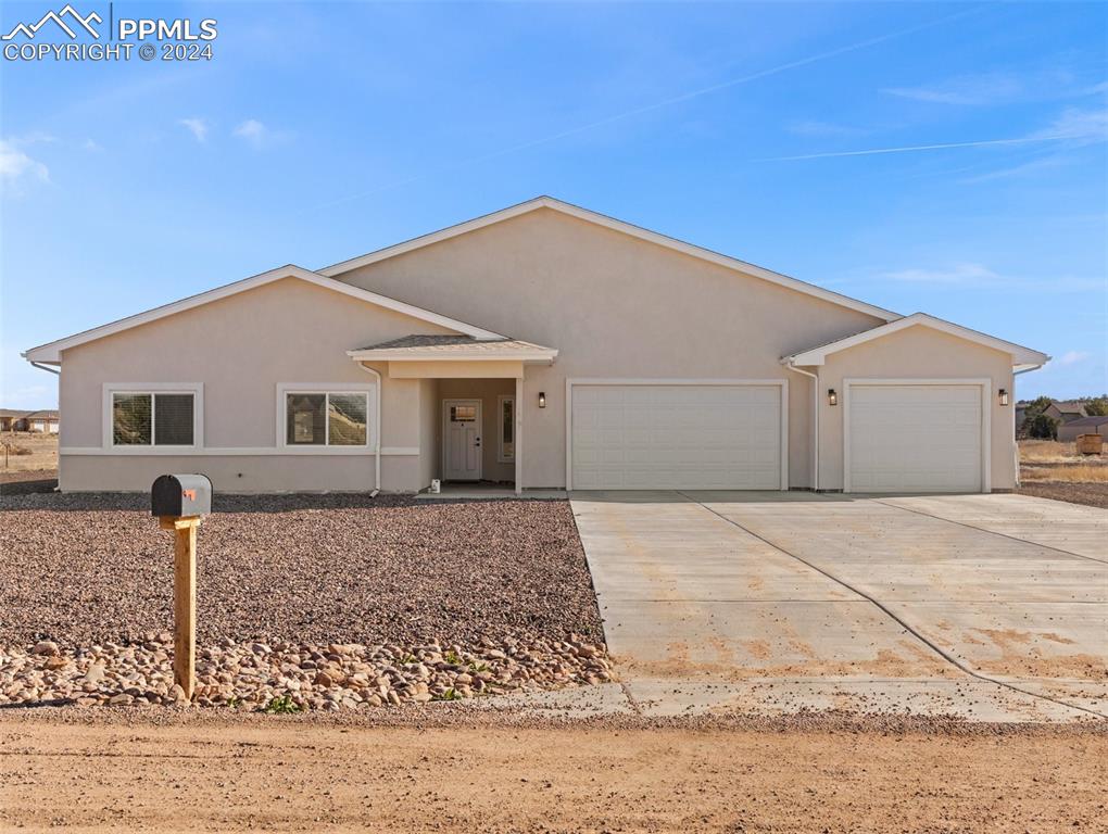 Siesta Dr, Pueblo, CO 81007